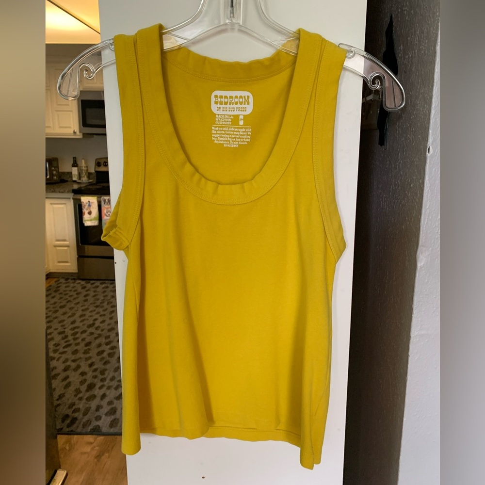 Big Bud Press Yellow Fitted Tank Top, Size Small